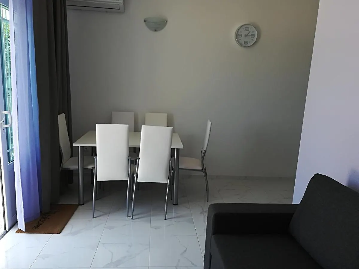 Apartman Carija Trogir 0*,  Croatia